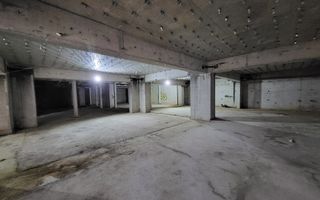 Clădire mixta -3600 mp - Poză 24