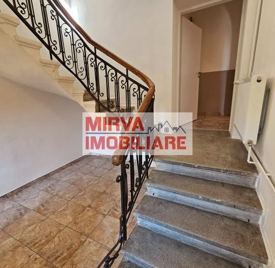 🏢 Spațiu de birouri – 5 camere, 3 băi – Etaj 1 vilă, Zona Centrală - Poză 13