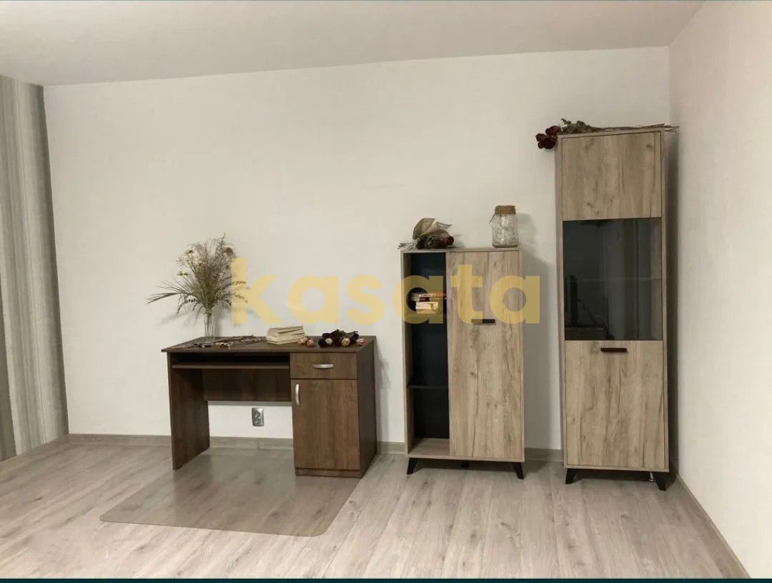 Garsonieră de Închiriat 🏡 | Virtuții | Etaj Intermediar 🏢 | Renovată - Poză 2