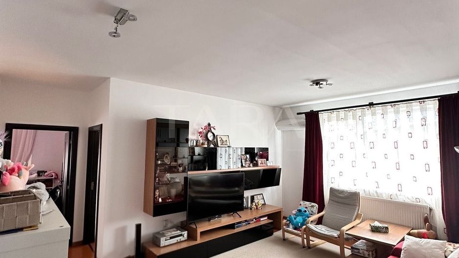 Apartament elegant cu 3 camere în zona Stadionului. - Poză 2