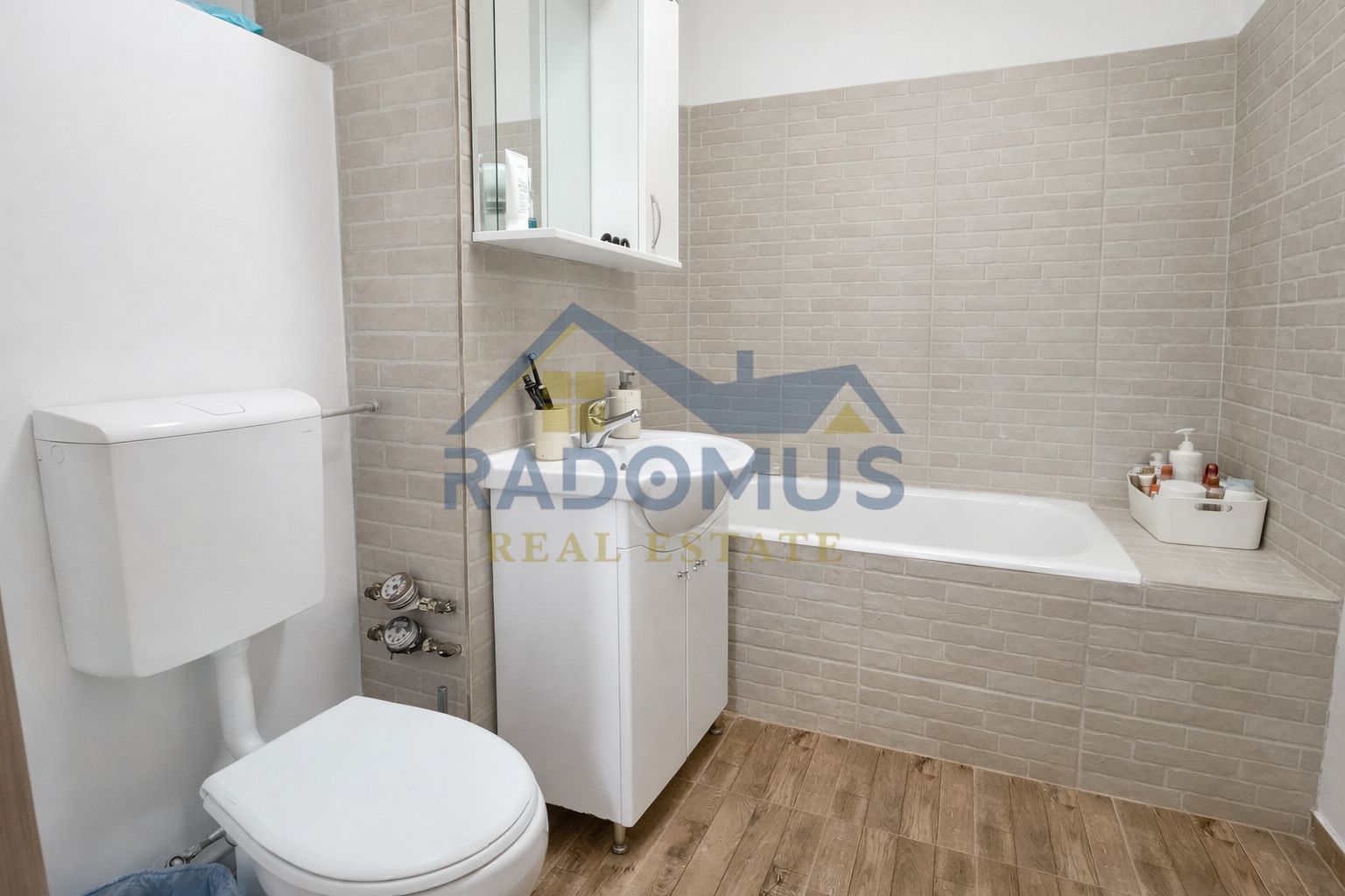 Apartament 2 camere | Etaj 5/9 | 63 Mp | Ploiesti - Bariera București - Poză 7