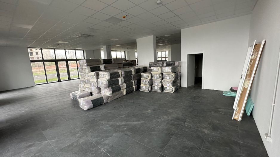 Spatiu comercial 421 mp - Poză 6