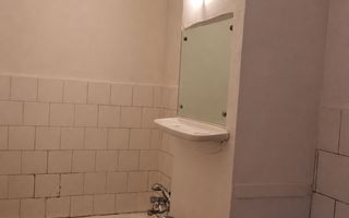 Garsoniera in zona Cetate Alba Iulia - Poză 4
