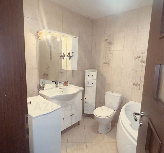 Casă cu 4 camere, curte proprie și 2 balcoane – Șelimbăr - Poză 16