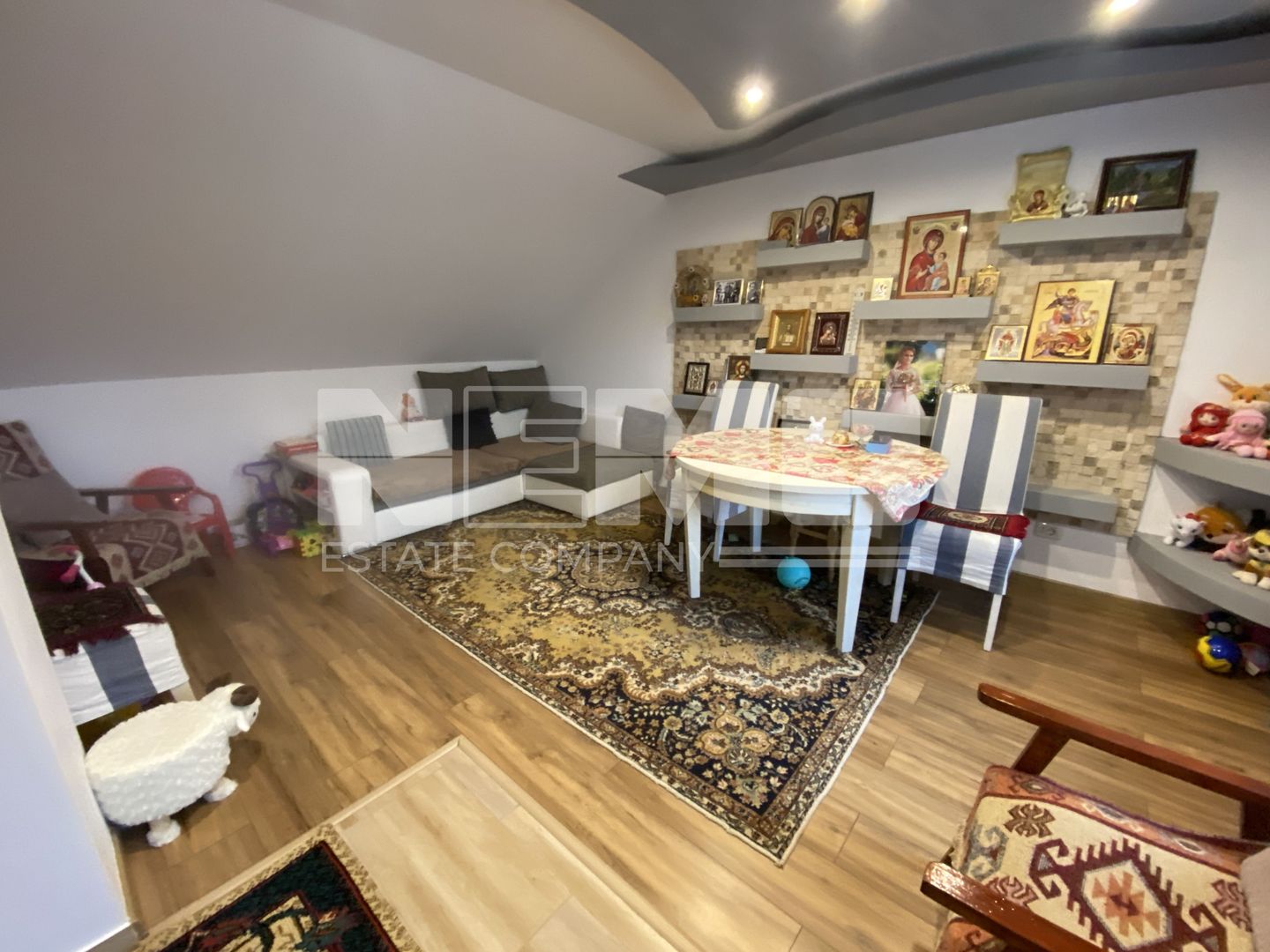 Duplex Familiar | Gramesti | 210 MP - Poză 18