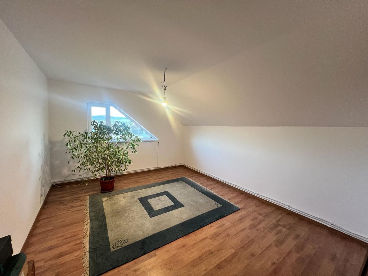 Apartament cu 5 camere | posibilitate cash / credit ipotecar | 2 Etaje | Terasa - Poză 12