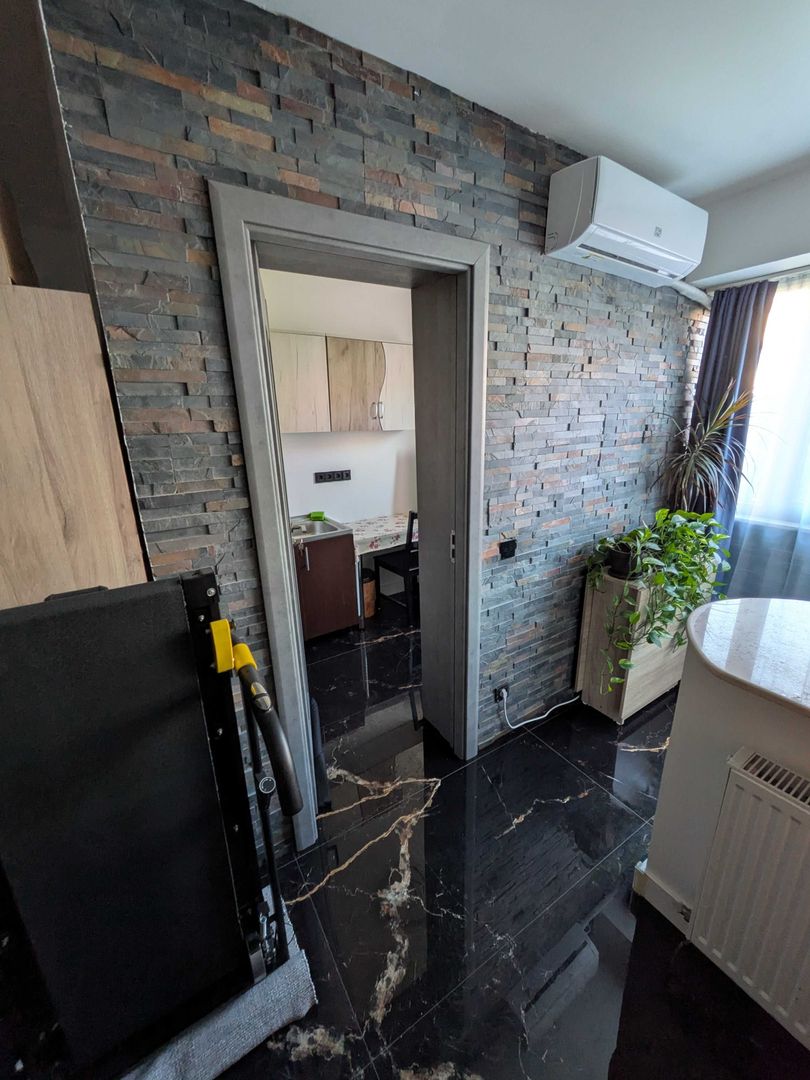Garsoniera renovata in bloc 1980 Favorit, Drumul Taberei - Poză 4