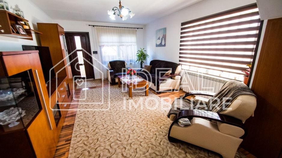 Casa Individuala cu 8 camere si 430 mp de curte, zona Calea Poplacii - Poză 6