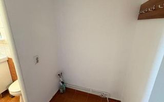 Apartament 3 camere de vânzare în Cug, zona Biserica Înălțarea Domnului, Iași - Poză 4