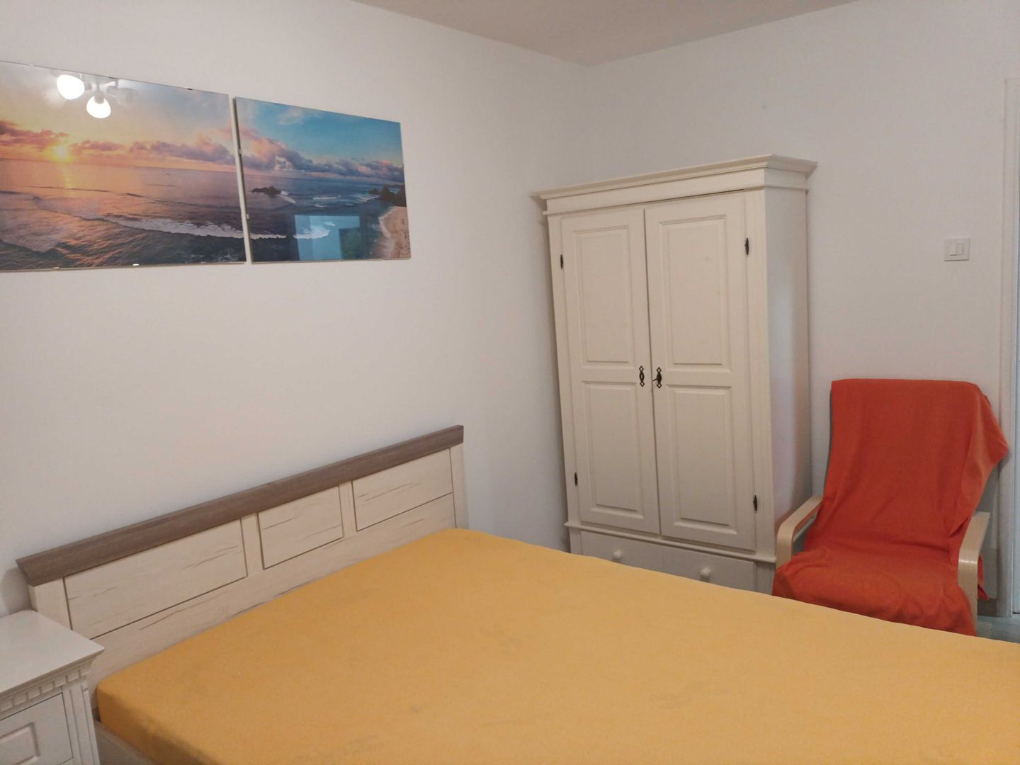 inchiriez doua camere Auchan Vitan - Poză 3