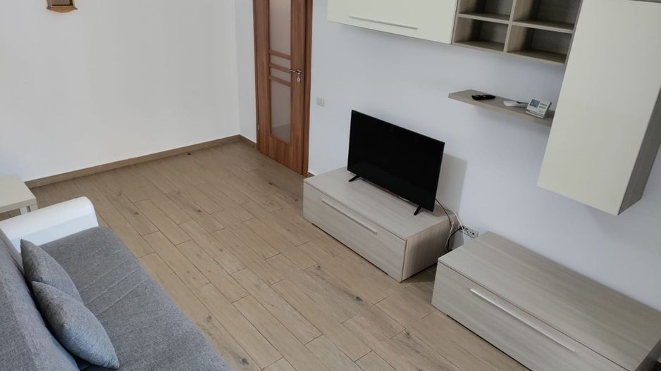 Apartament doua camere de inchiriat Zona Metalurgiei - Poză 2
