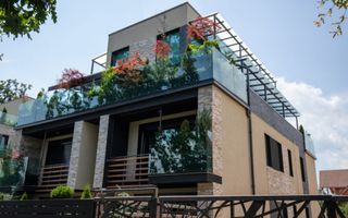 Casa moderna cu 6 camere terase 50 mp si curte in Parcul Sub Arini - Poză 8