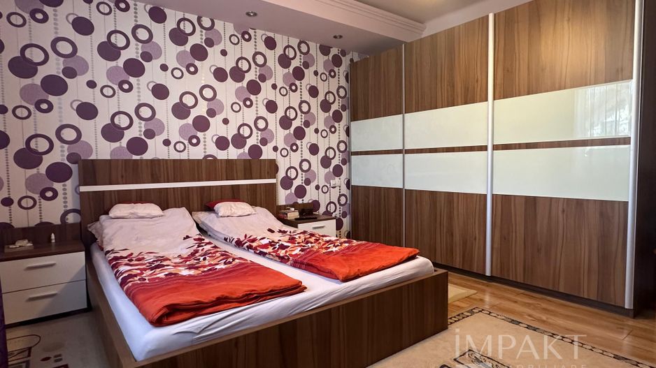 Casa de vanzare 230 mp utili + teren 1000 mp, Luna de Sus, Cluj! - Poză 8