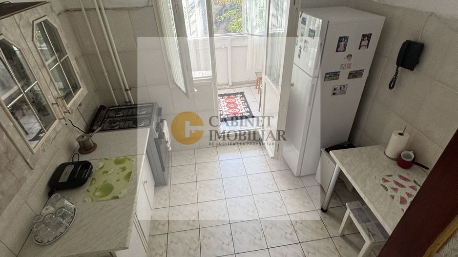 3 Camere Decomandat | 2 Bai | Etaj 4/8 | 75mp totali - Poză 8