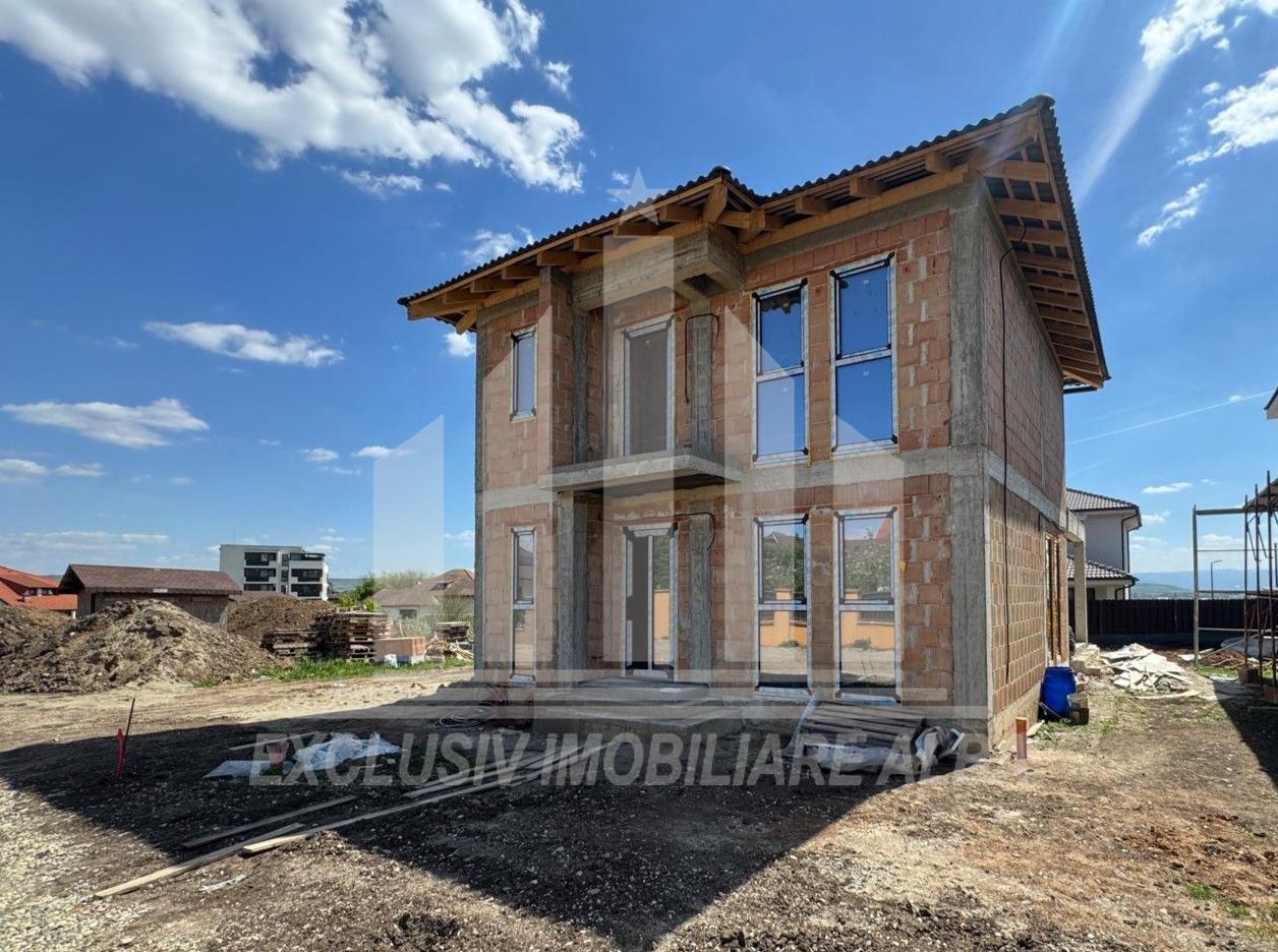 Casa individuala | P + 1 | 125 mp utili | 250 mp teren | Cetate - Poză 1