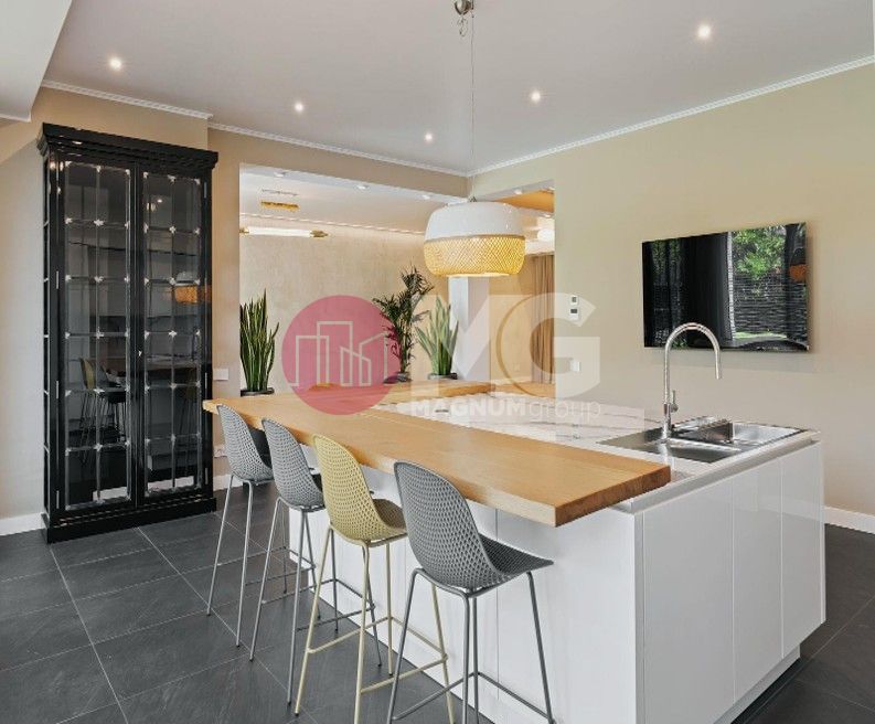 Vila moderna- de vanzare- la padure - Poză 7