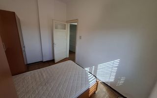 Ap 2 camere, transformat in 3, et 1, cu gradina, Sagului - Poză 10