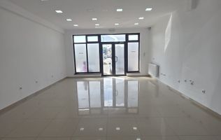 Inchiriere spatiu comercial stradal langa Penny Market