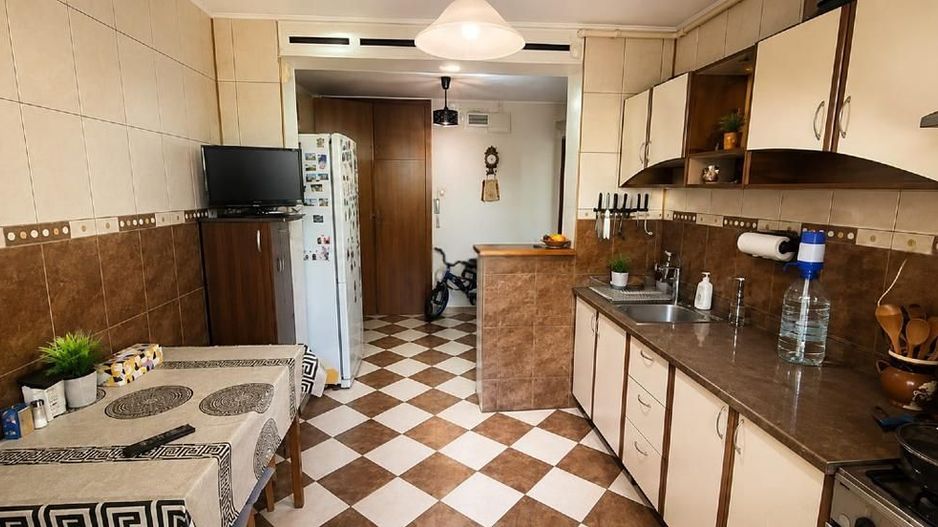 Apartament semidecomandat cu doua camere, Piata Sudului - Poză 5