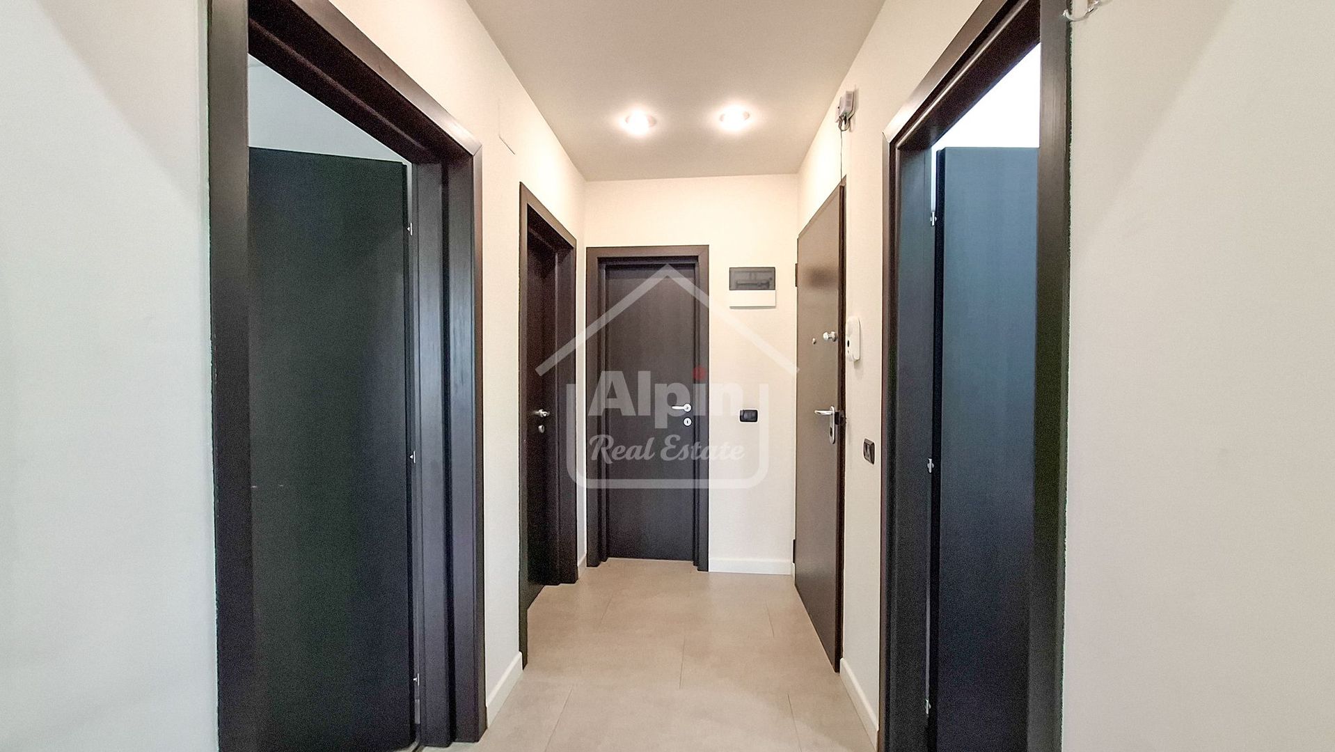 Apartament Suprafata Generoasa I Centrul Civic - Poză 7