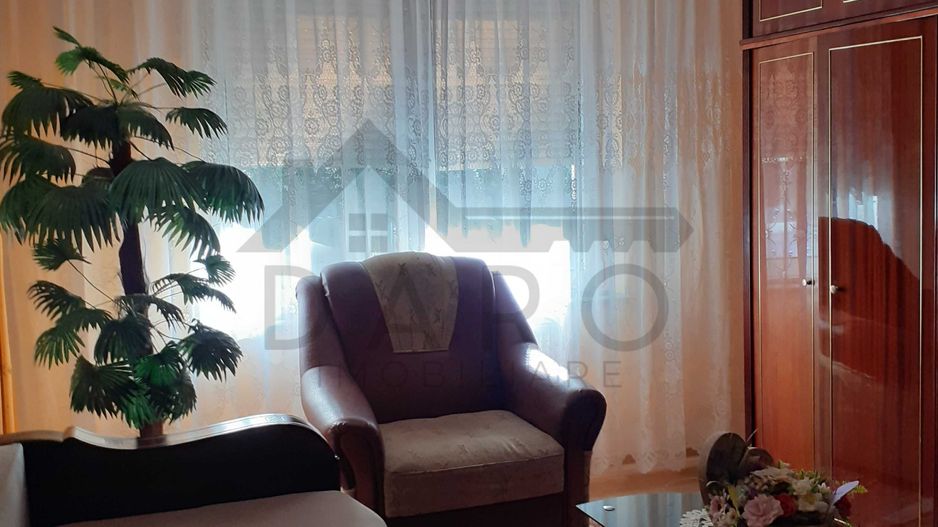 Apartament cu 3 camere de vanzare - Poză 7