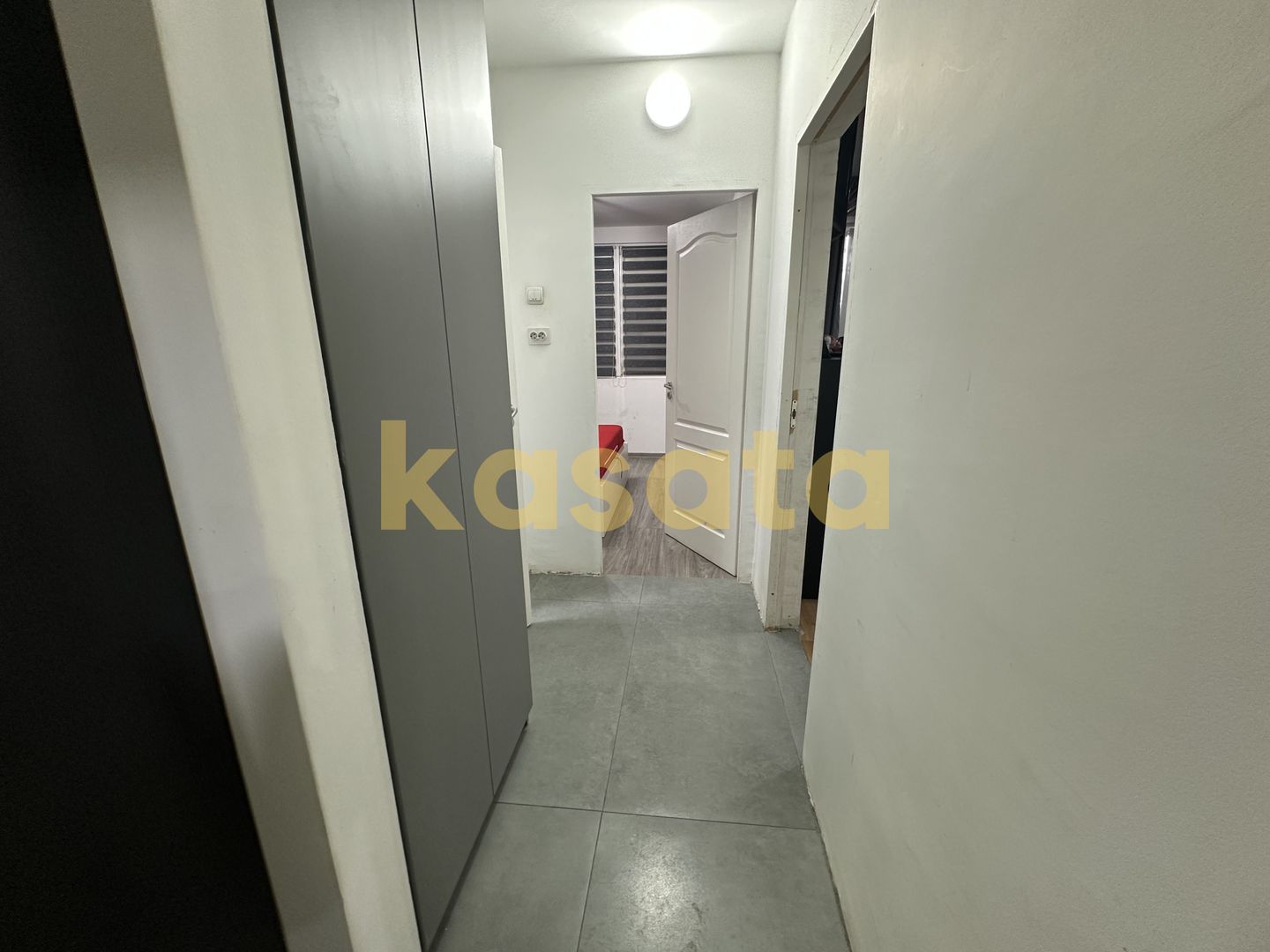 Apartament 3 Camere | Decomandat | Bloc Reabilitat | Garaj Disponibil - Poză 19