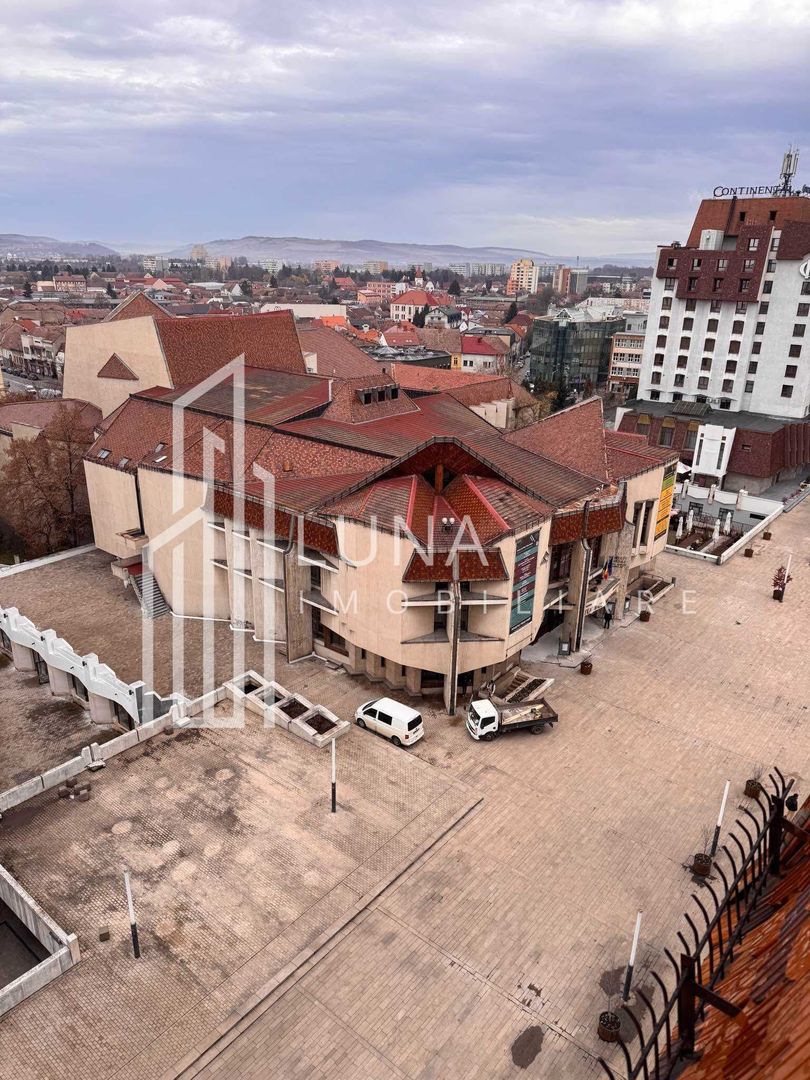 Apartament Ultracentral la Etajul 10 – Lângă Teatrul Național - Poză 4