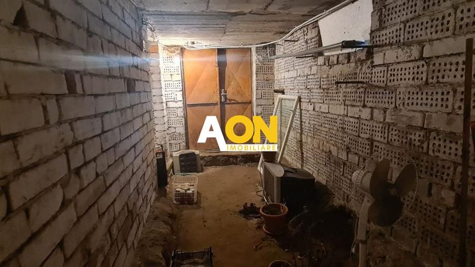 De vanzare casa 5 camere 800 mp teren Oarda de Jos - Poză 14