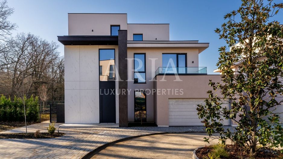 VILA EXCLUSIVISTA PADURE - Poză 17