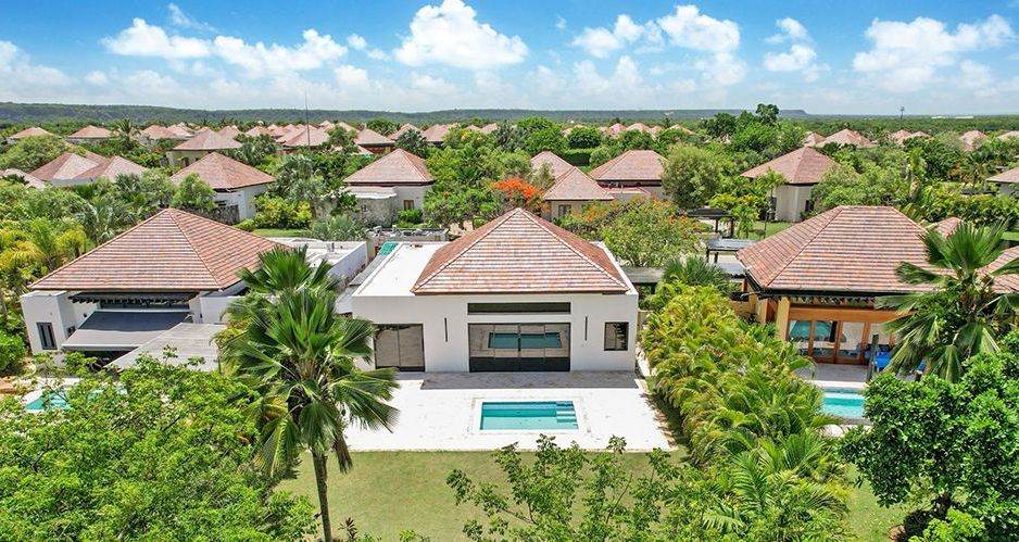 Vilă modernă în Green Village - Poză 1