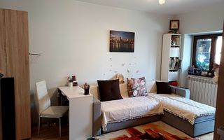 Inchiriez Ap. 3 camere Nicolina (Belvedere) - Poză 2