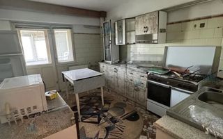 Apartament 4 Camere – Lângă Liceul Maiorescu, Giurgiu - Poză 3