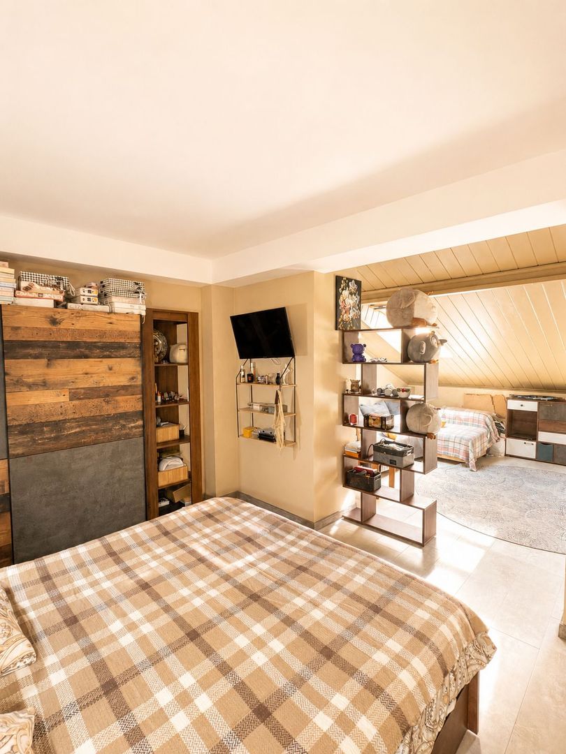 De vînzare apartament la Botanica - Poză 3
