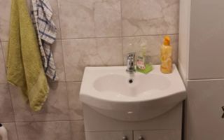 Aparatament 4  camere modificat in 3 camere Sagului - Piata Doina - Poză 7