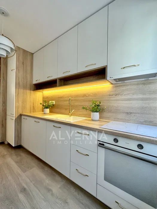 Apartament 2 camere + balcon | 50mp + 3mp | zona Ultracentrala - Poză 6
