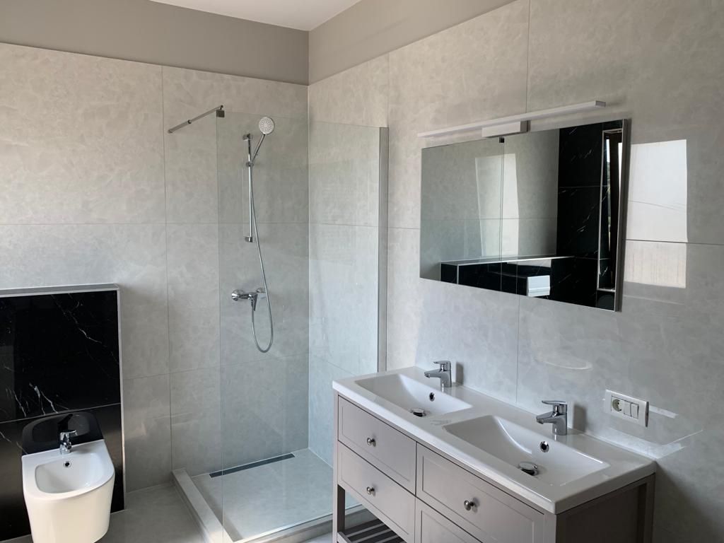 Duplex lipit prin garaj! Dumbravita - Poză 13