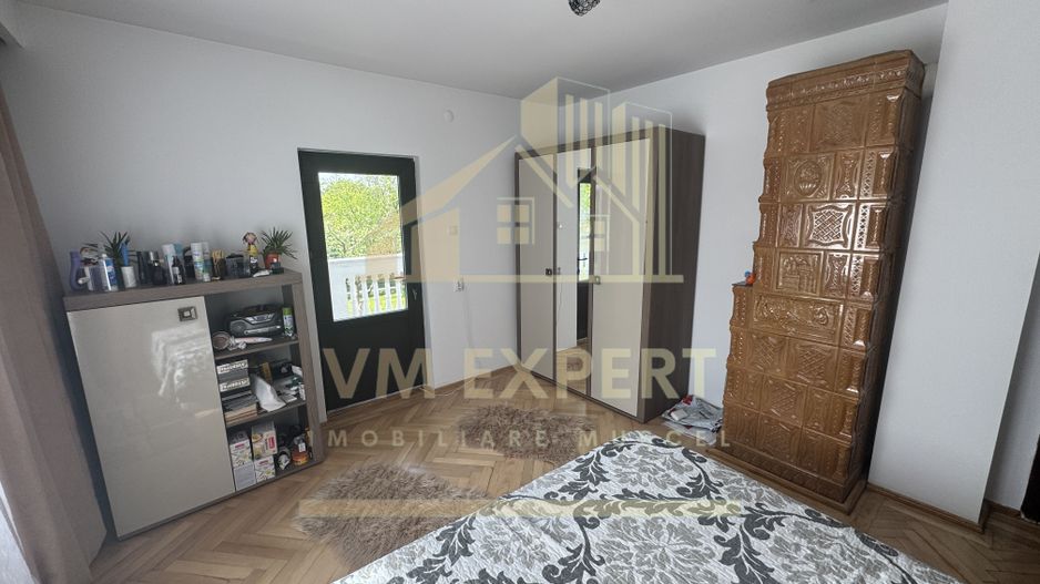 VILA S+P+E-306 MP, TEREN 2078 MP, CAMPULUNG - Poză 16