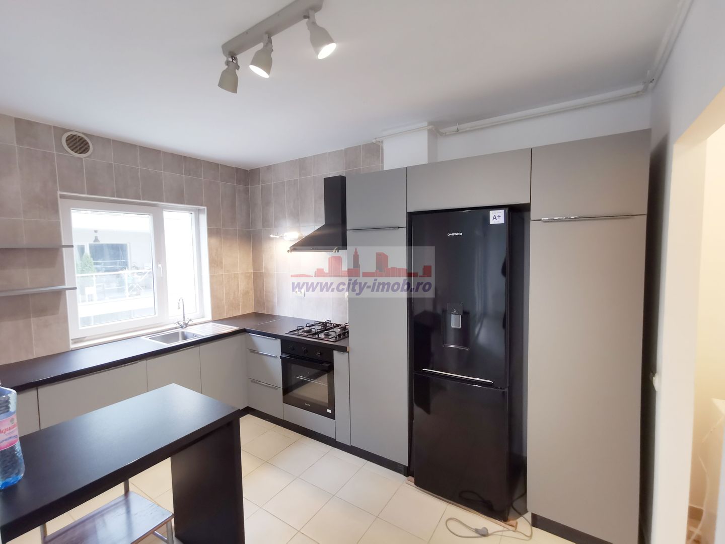 Vanzare Apartament 4 camere Baneasa - Poză 4