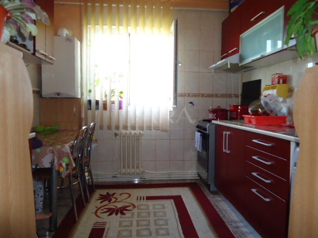 Apartament cu 2 camere de vânzare în Iris - Poză 1