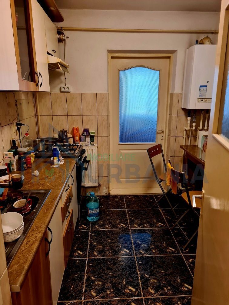 Apartament 2 camere decomandat, Nicolina, la 15 minute de Palas - Poză 4