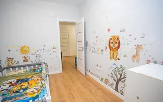 Apartament 4 Camere decomandate. Zona Rivus, inclus 2 Parcari. Clasa A - Poză 11