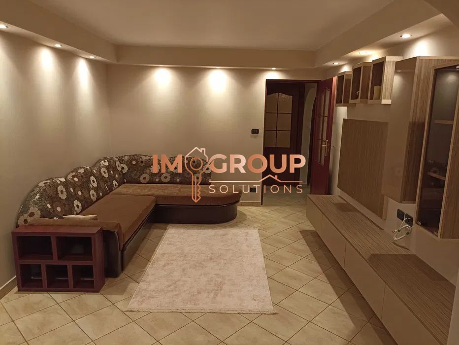 Cug - Selgros- 2 Camere Decomandat - 54Mp - Bloc 1986 - Poză 1