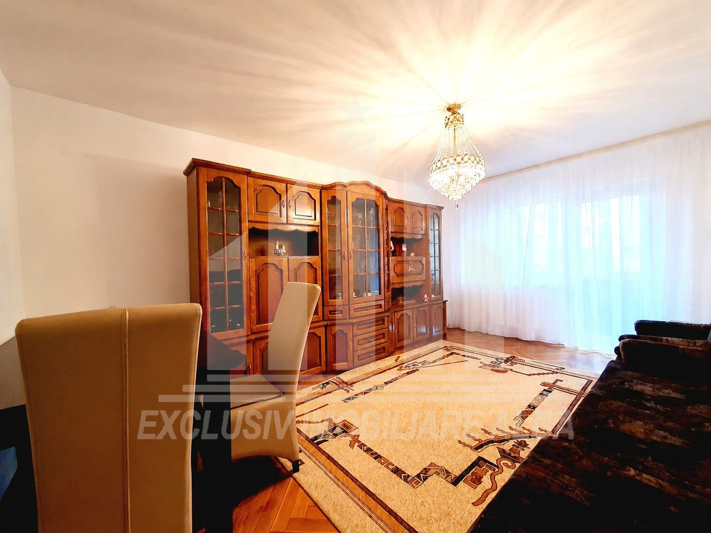 Apartament 5 camere decomandate | 100 mp | Mobilat si utilat | Cetate - Poză 1