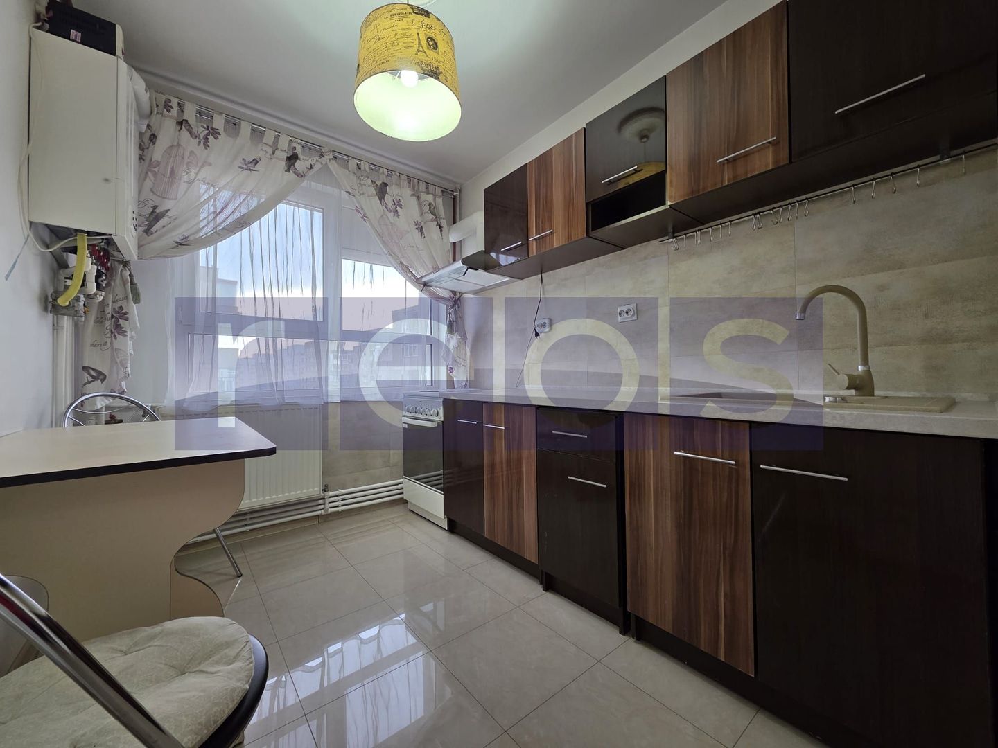 VANZARE -2 CAMERE -DECOMANDAT -PARCARE -CENTRALA PROPRIE - Poză 9