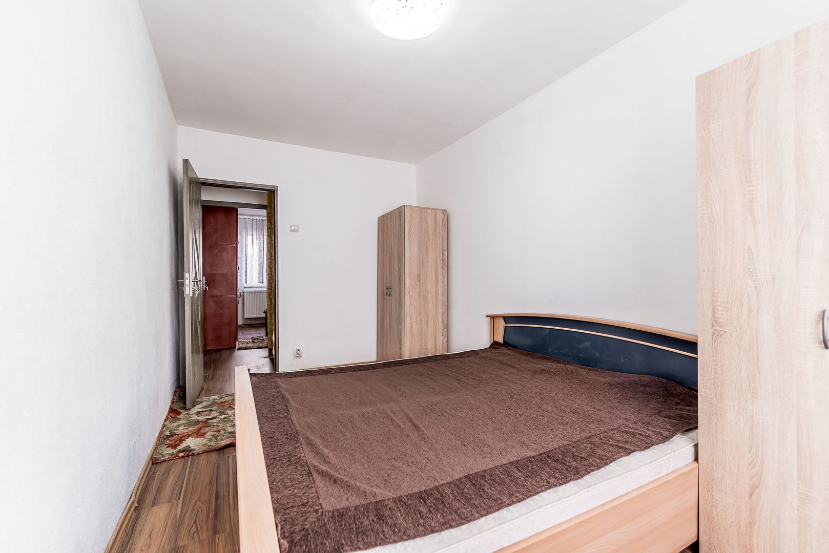 Apartament cu 3 camere, etaj 1 + loc de parcare pe Aleea Predeal - Poză 7