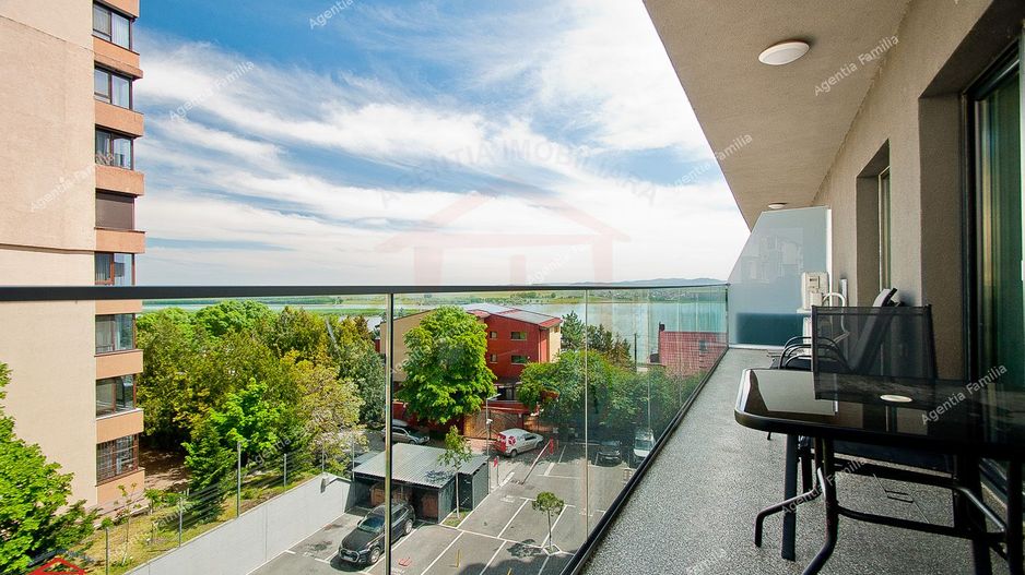 Trei camere de inchiriat Riviera by Viva - Poză 3