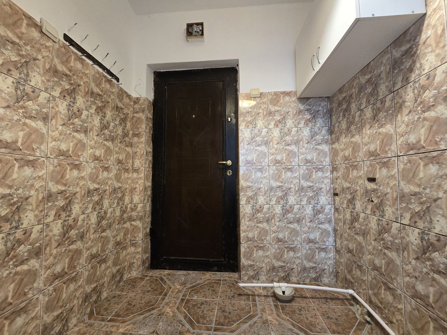 CET - Garsoniera | piata Cet | libera | etaj 3 - Poză 8