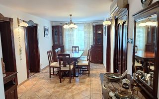 Apartament 3 camere + dining, 100 mp, zona Tribunal Iași - de închiriat - Poză 1