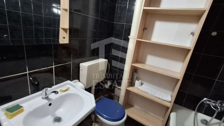 Apartament de vanzare 2 camere decomandat   Luica 35. - Poză 8