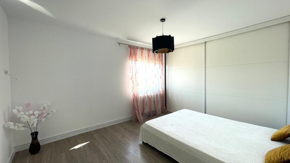 Apartament 3 camere zona Soarelui - 97.000 - Poză 6